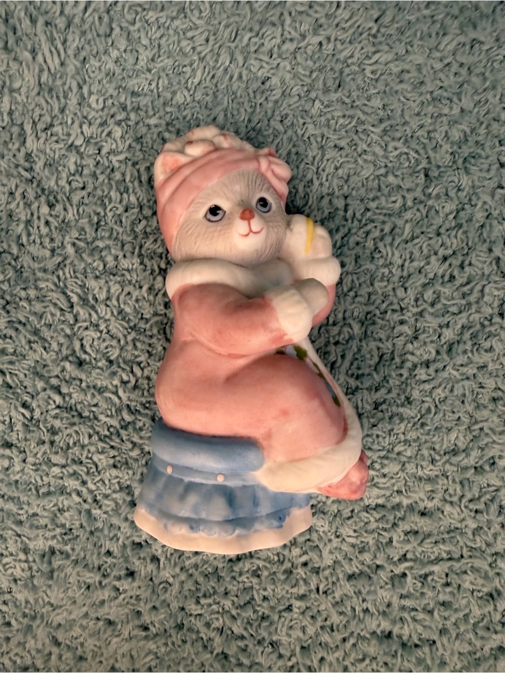Vintage Schmid Priscilla Cat Figurine Porcelain Cucumber Kiss Pink Grandmacore